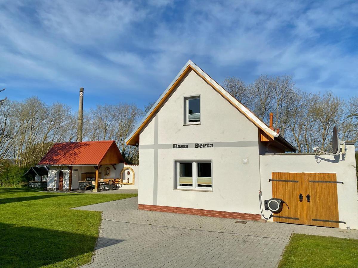 Ferienhaus Berta Sassnitz Exterior foto